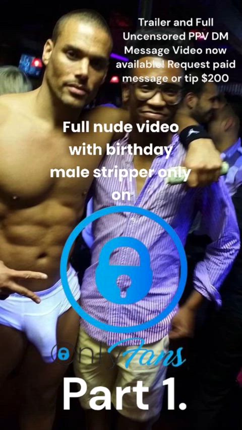 Me and my favorite male stripper performing at the club ! See more behind the scenes…😈
