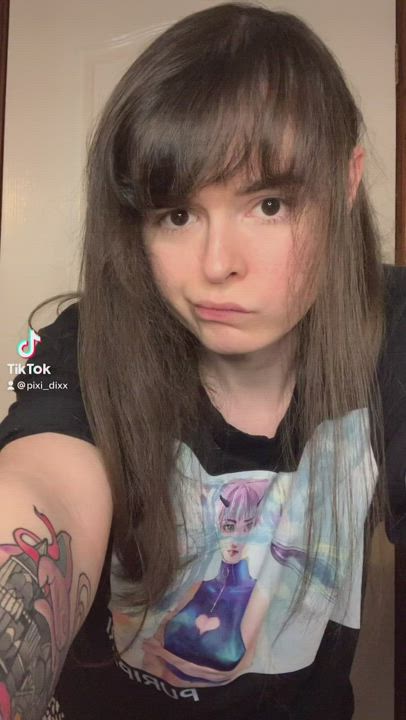 new post on tiktok!! come follow for more cute stuffs ? link in comments ?