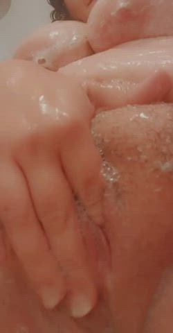 Wet and soapy 😋