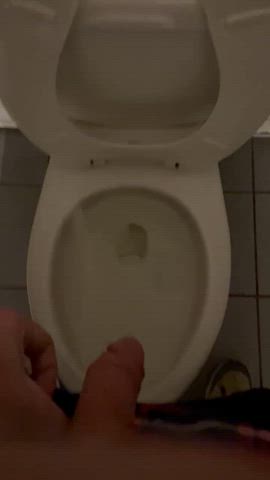 cock pissing toilet clip