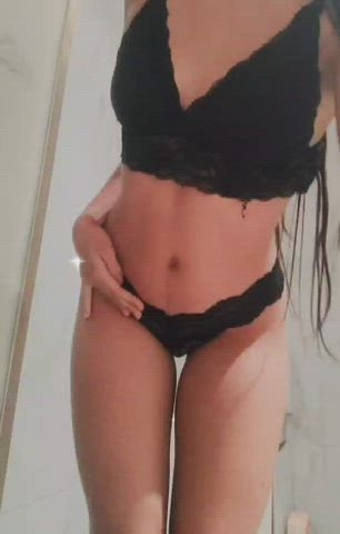 My pretty body remember follow on my social pages for more content https://linktr.ee/nofacelatingirl