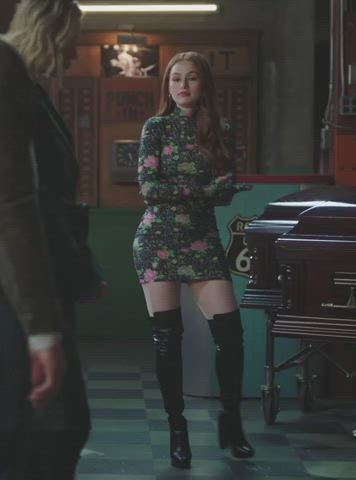 I want to dress up like Madelaine and get used by Alpha's