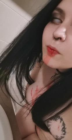 Creepy or Sexy? 🧛‍♀️ PROMOTION 4.90$ for 30 days!
