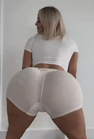 big ass booty bouncing non-nude twerking clip