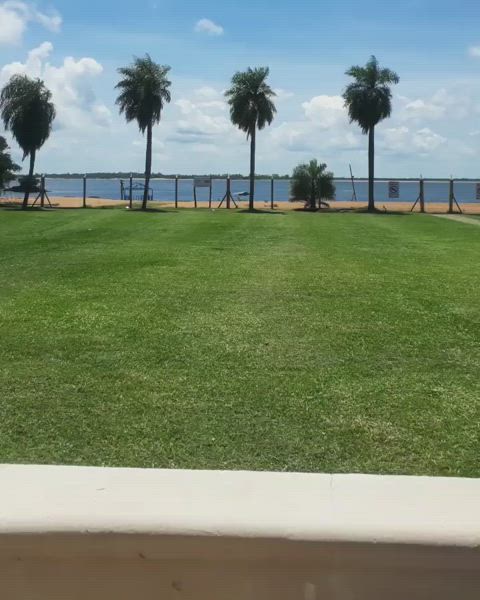 argentinian ass blonde clip
