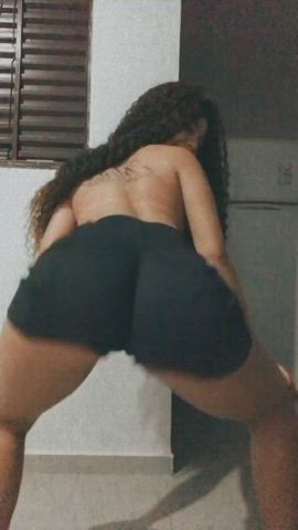 Amateur Big Ass Brazilian Ebony Homemade Latina Shaking Twerking Porn GIF by trisgwyn