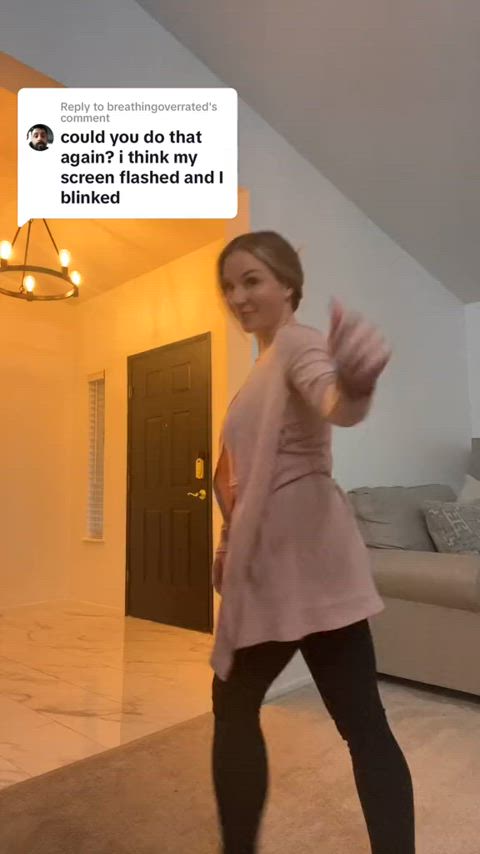 boobs flashing nipples nipslip tiktok r/tiktits clip