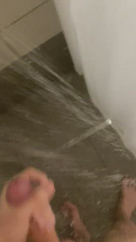 Small shower cumshot😛