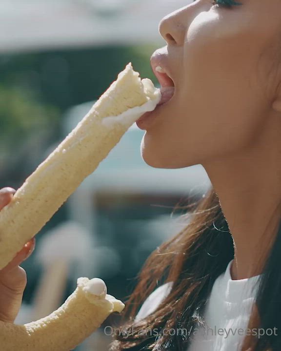 Asian Blowjob Cum Dripping Latina Slow Motion Tease clip