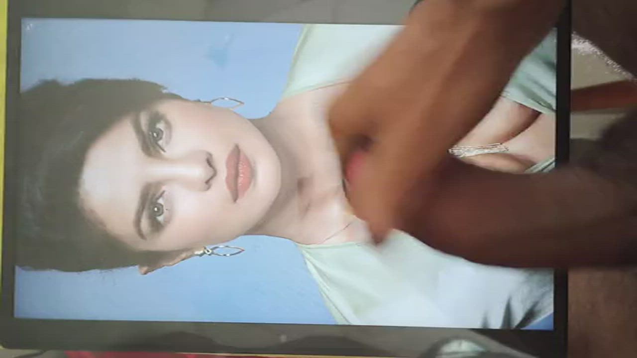 PRIYANKA CHOPRA CUMTRIBUTE