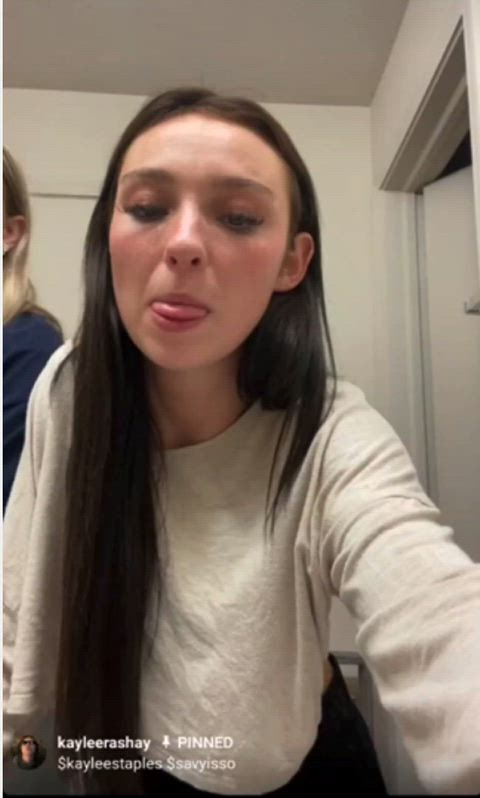 accidental amateur blonde exposed nipslip tiktok just-boobs legal-teens tik-tok clip