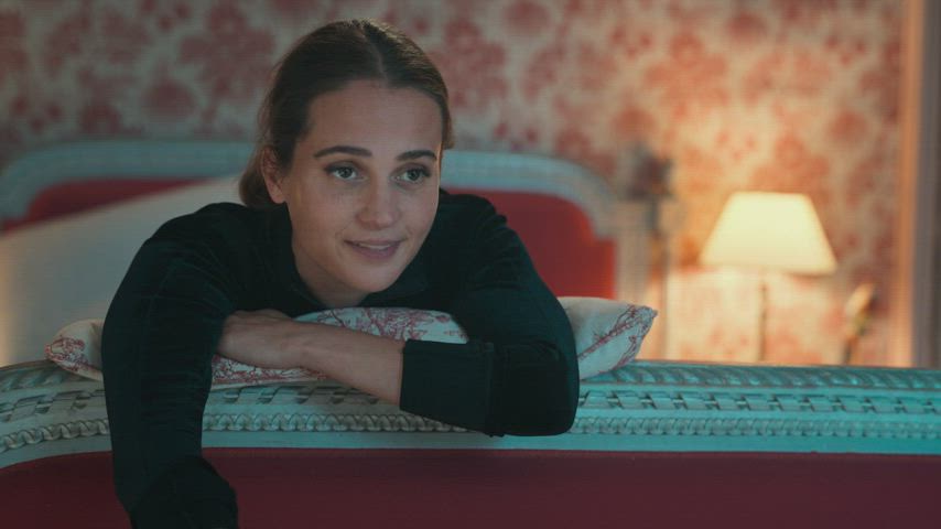 Alicia Vikander Feet Soles clip