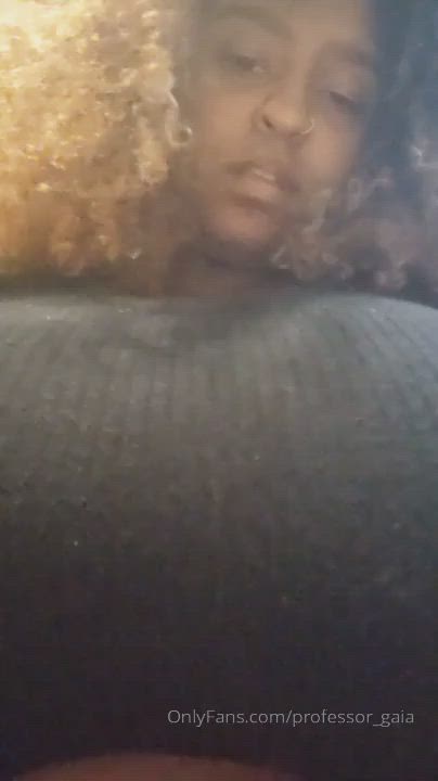BBW Big Tits Ebony Flashing Masturbating clip