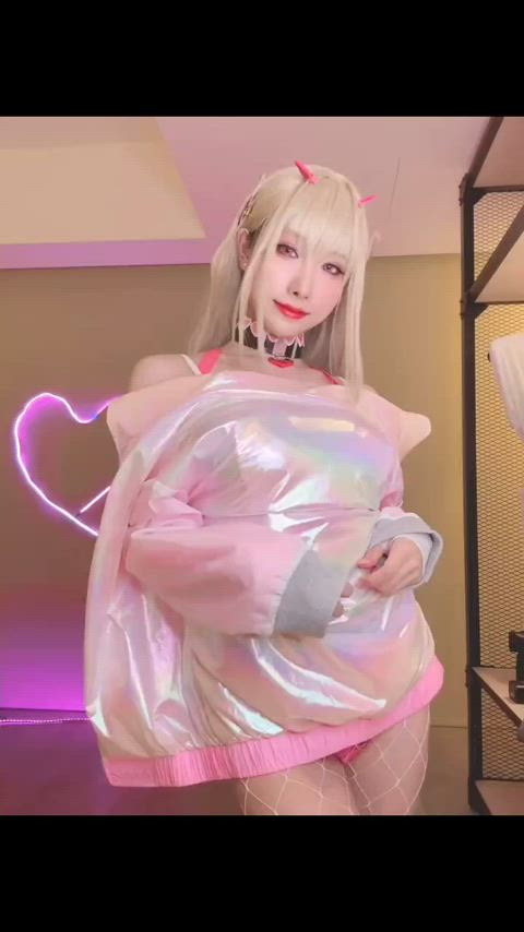 asian bouncing tits cosplay cute taiwanese clip