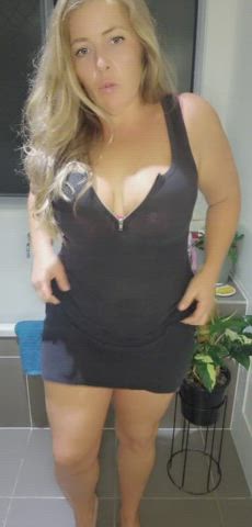 curvy lingerie milf clip