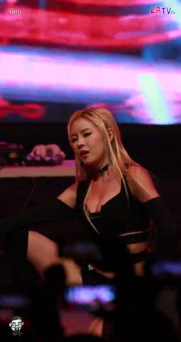 ass dancing korean clip