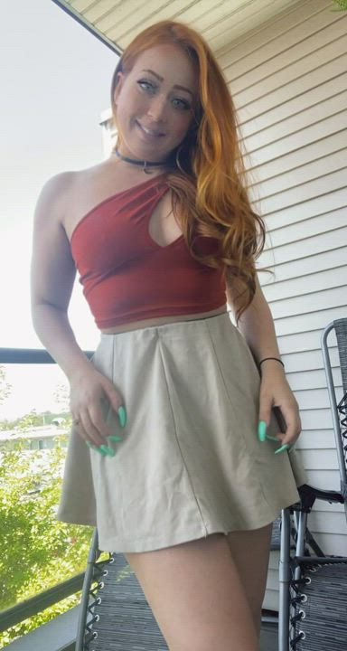 There’s not enough ginger girl ass here