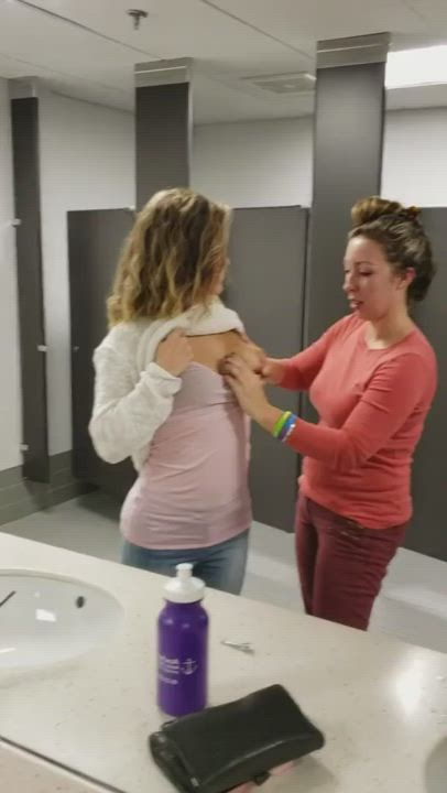 Bathroom Friends Girls Milking Tits clip