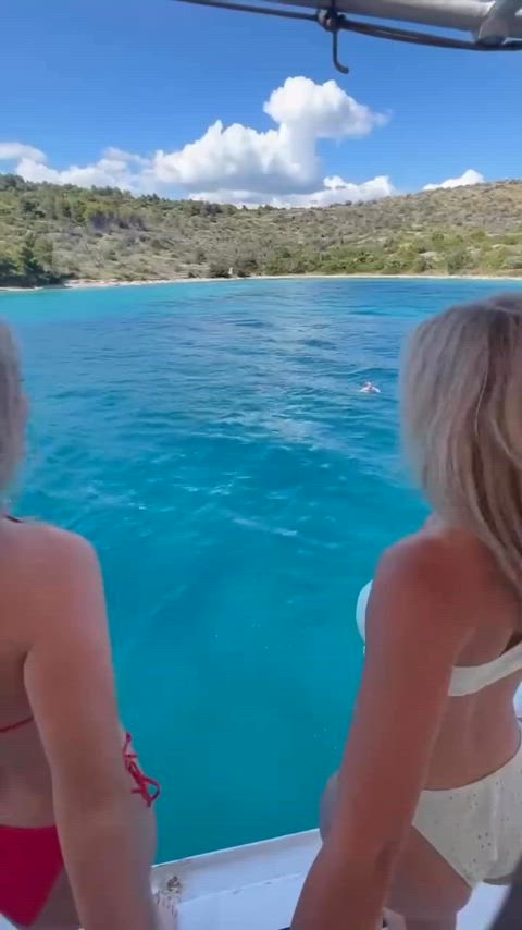 ass bikini boat clip