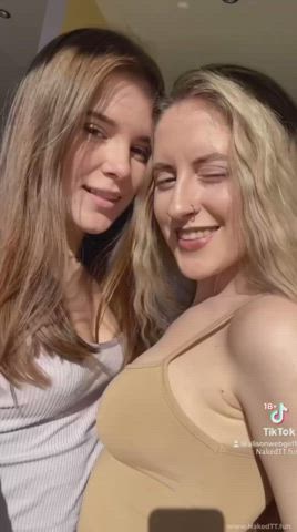 Girls Lesbian NSFW Natural Tits Teen clip