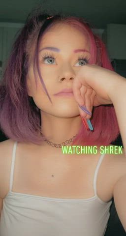 Wish someone would watch shrek with me then fuck me ??