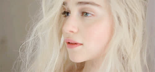 celebrity emilia clarke model clip