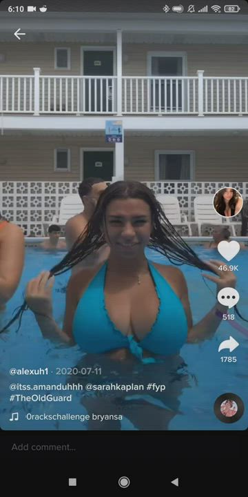 Big Tits Public Teen clip