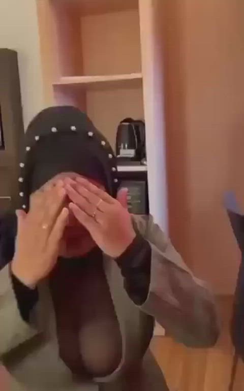 arab blowjob cumshot hijab clip