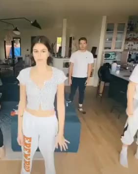 Dancing clip
