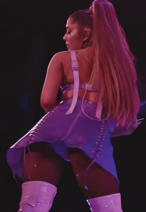 Ariana Grande Ass Celebrity clip