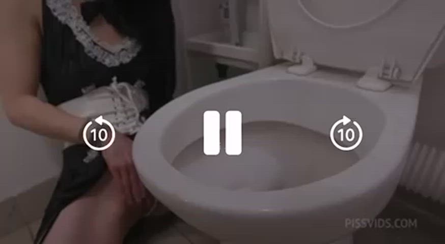 licking slut toilet filthy clip