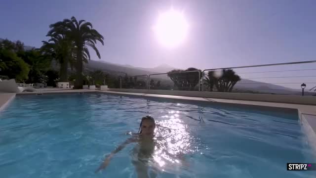 [NEW FOLLOW CAM SCENE!!] "Take A Dip" Featuring the BEAUTIFUL HALF GREEK