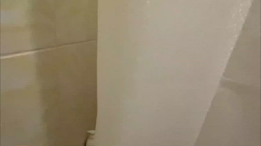 amateur shower voyeur clip