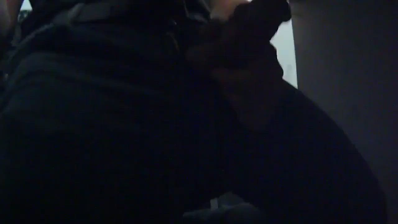 Amateur Cum Spy clip