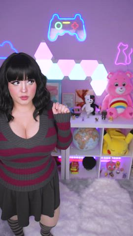 Big Tits Boobs Brunette Busty Cleavage Cosplay Costume Gamer Girl TikTok clip