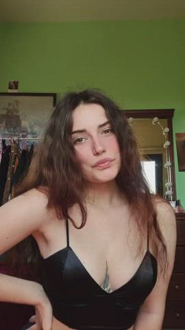 18 Years Old Amateur Brunette Femdom Findom Goddess Mistress OnlyFans Teen Porn snp:Ava222229