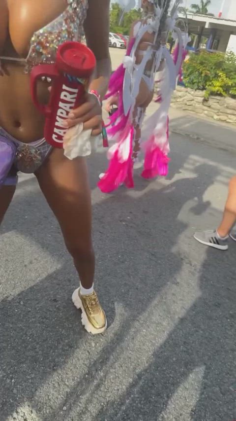 bikini costume dancing model twerking clip