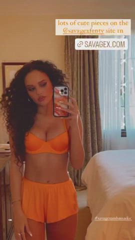 Madison Pettis Lingerie Curly Hair clip