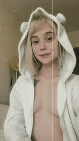 blonde cute kissing clip