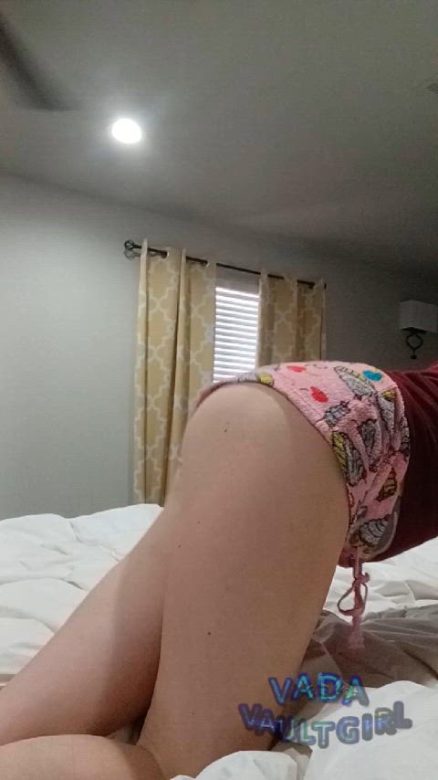 I wish someone would give me a butt massage... 