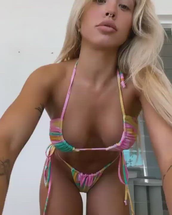 Bikini Model Pawg Teasing clip
