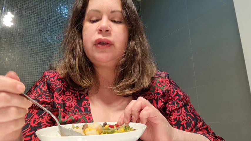 Bbw having a special diet with food that will not be digested completely;)