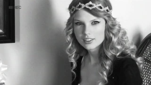 Taylor Swift - Wink