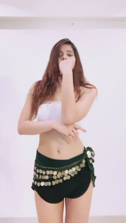 Dancing Desi Petite clip