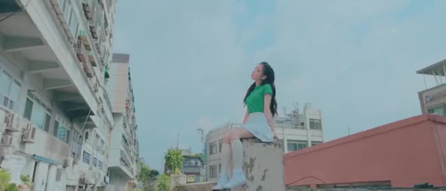 [MV] 이달의 소녀 (LOONA) -Hi High- 1