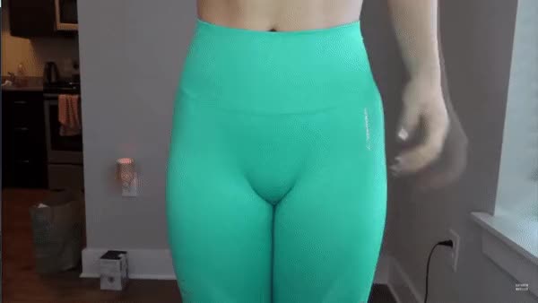 green leggings 1