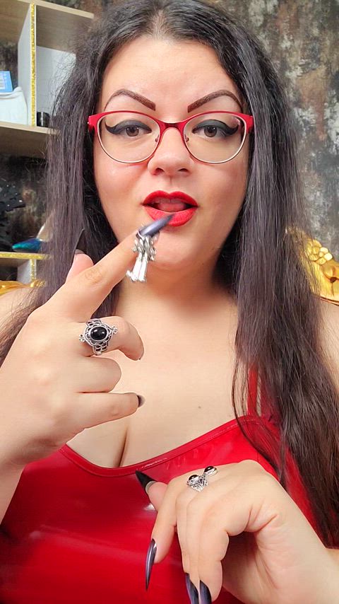 Your devious deliciously curvy domme is here! Let's[CAM] [AUD] [SEXT], [DOM],[RATE]