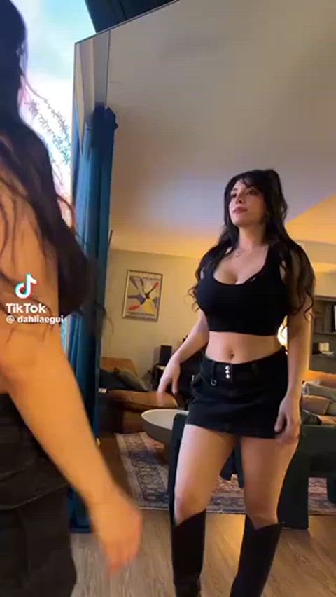 big tits boots thighs fit-girls just-boobs clip