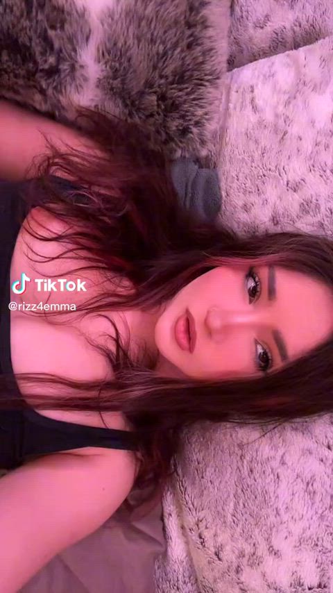 boobs flashing nipples nipslip tiktok r/tiktits clip