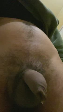cock pee peeing small cock uncircumcised uncut clip
